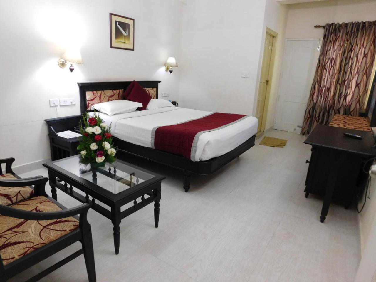 Bellmount Resorts Munnar Exteriör bild